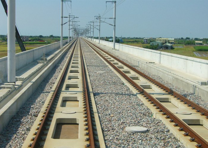 台湾新幹線軌道新設