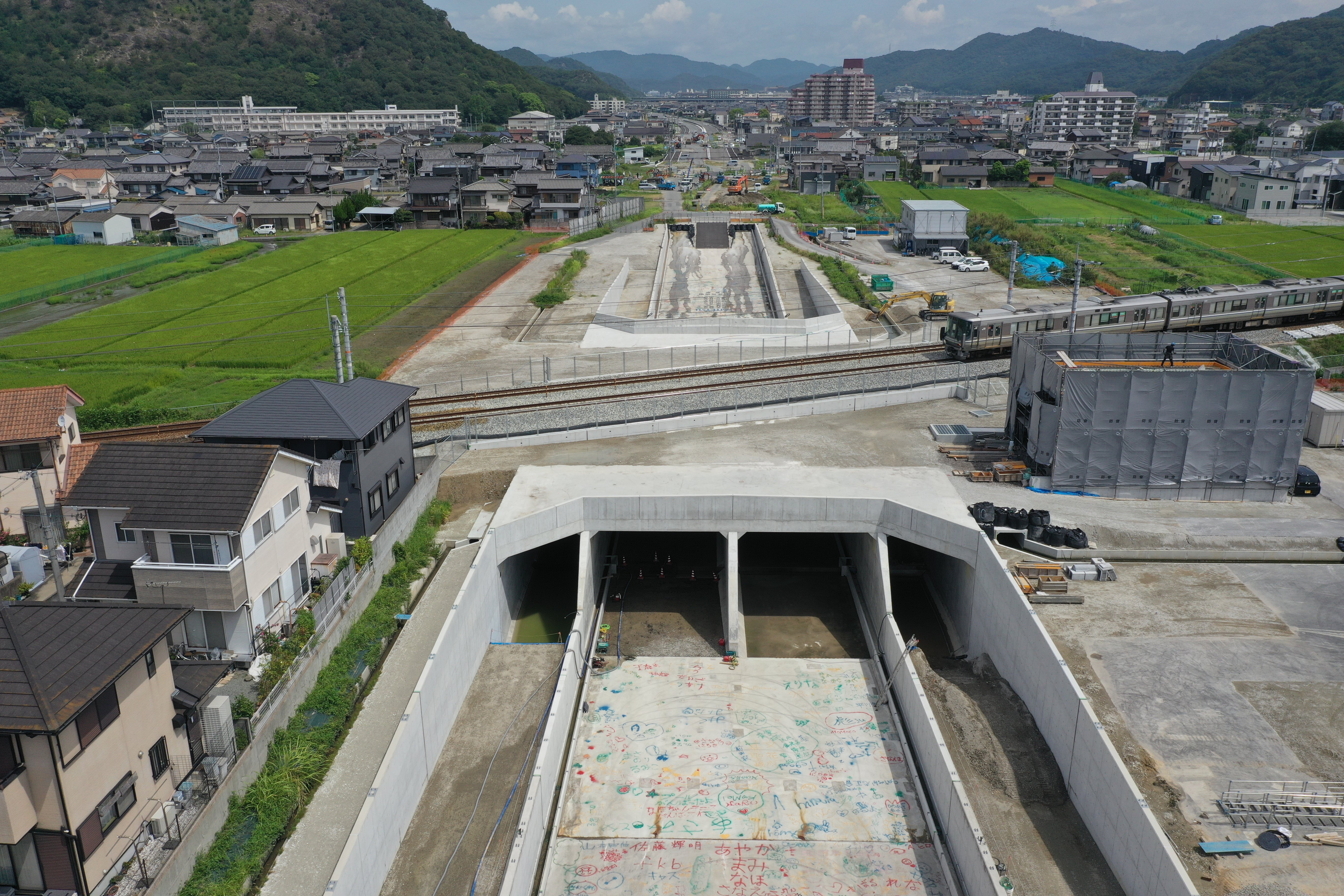 英賀保はりま勝原夢前右岸線Bv新設工事